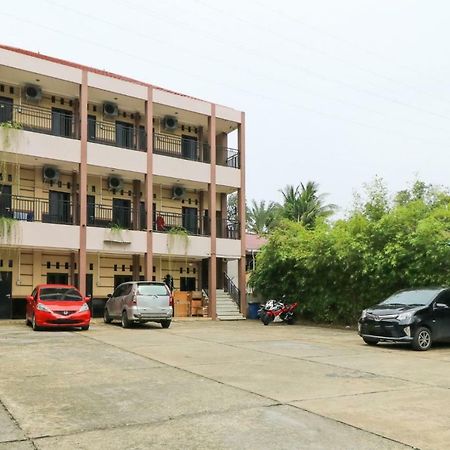 Riviera Residence Balikpapan  Exterior photo